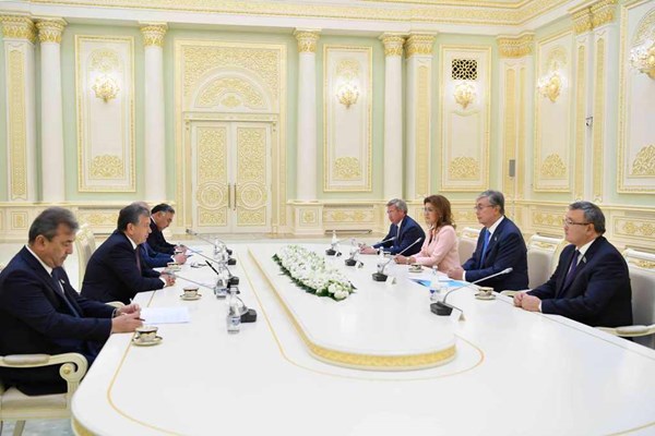 Председатель Сената Касым-Жомарт Токаев совершил официальный визит в Республику Узбекистан