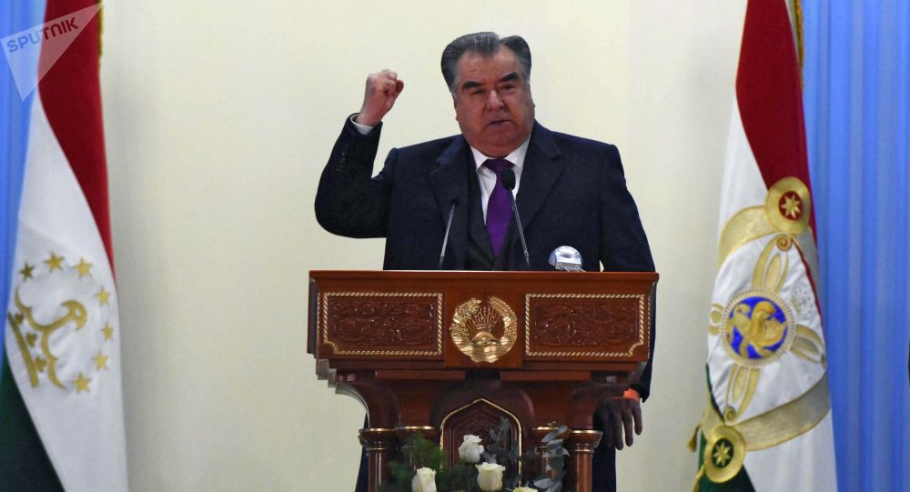 В Таджикистане коронавируса официально нет. Но пандемия ощущается и там